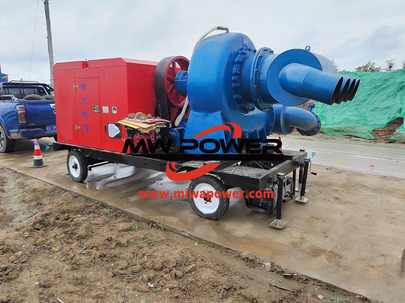 Mobile mixed flow pump sent to the airport.jpg