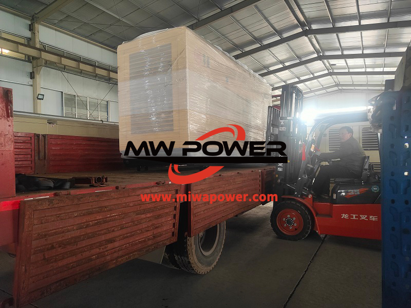 400kw Cummins generator.jpg